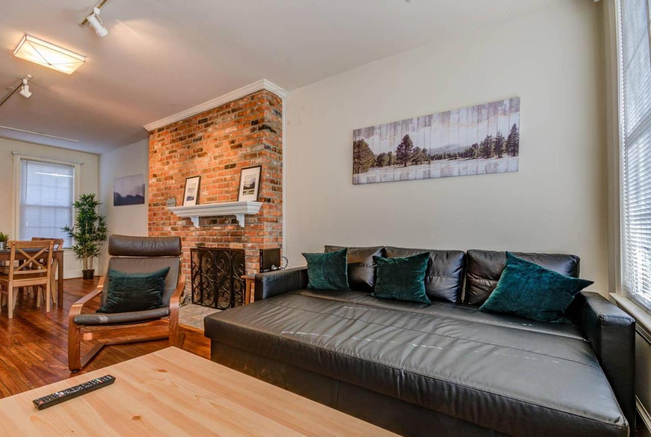 3Br Colonial House With Parking By Cozysuites Alexandria Buitenkant foto